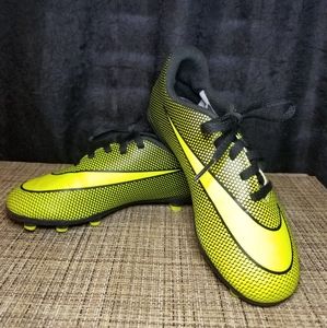 Nike boy soccer cleats